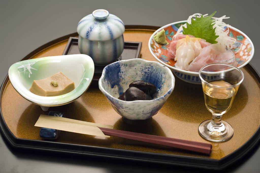 Ekinariya Ryokan Kusacu Exteriér fotografie