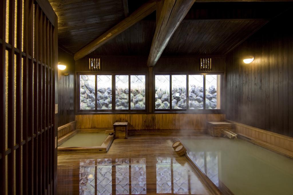 Ekinariya Ryokan Kusacu Exteriér fotografie