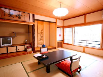 Ekinariya Ryokan Kusacu Exteriér fotografie